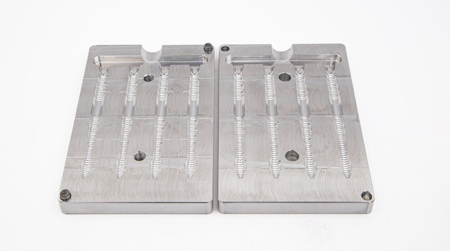 4" Straight Tail Worm Mold